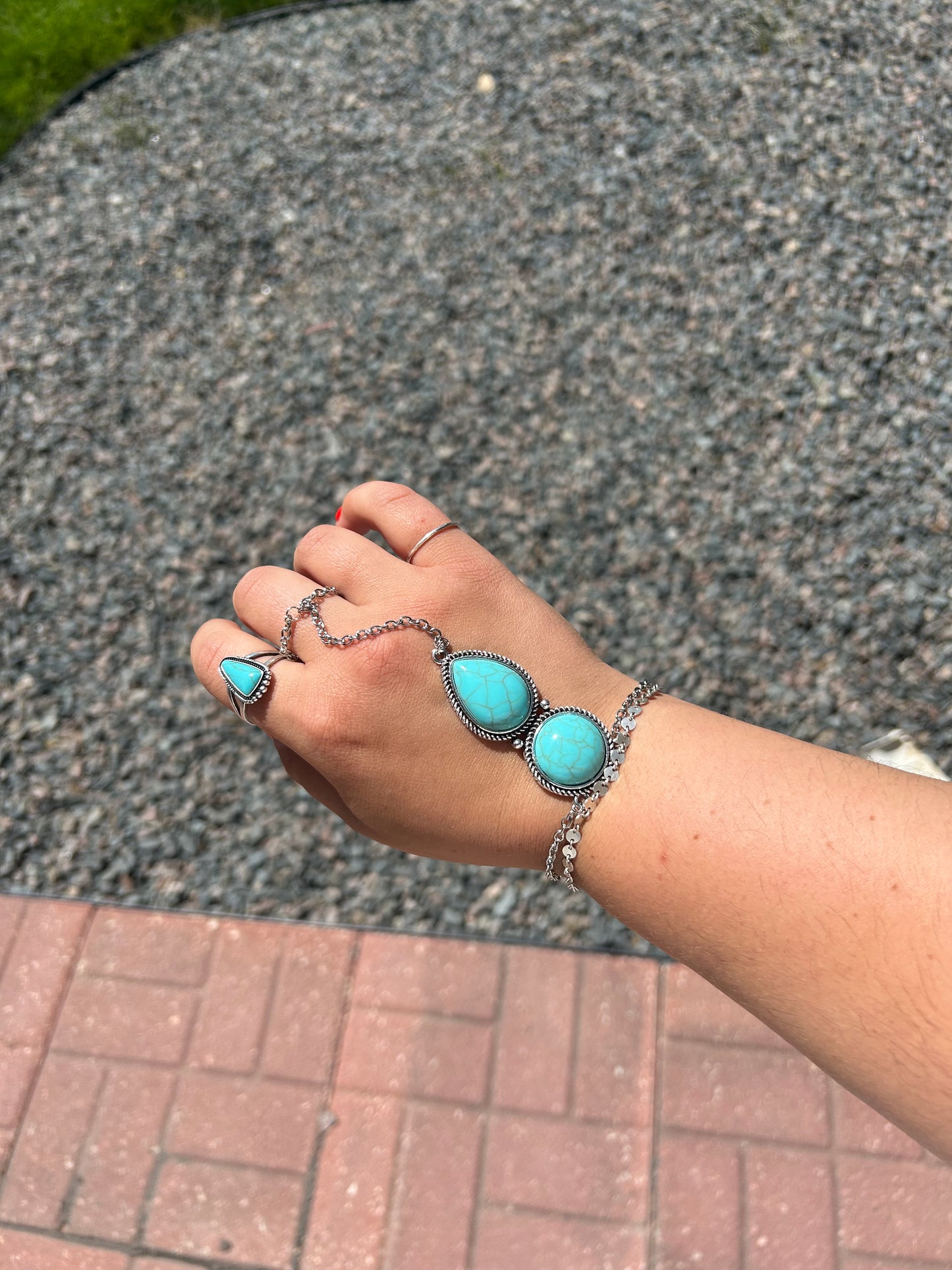 Cheyenne Hand Chain