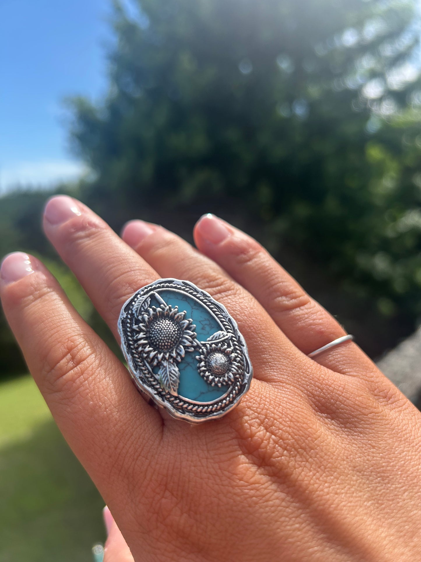 Skies Sunflower Ring