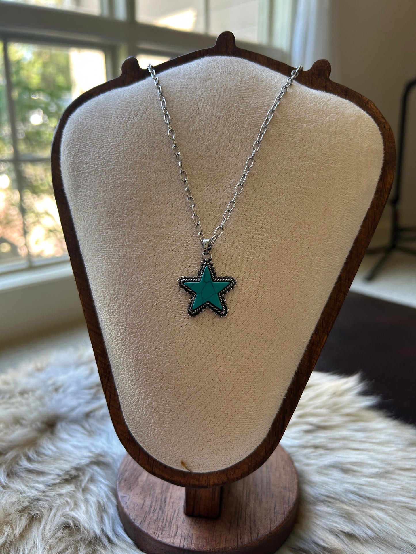 Starlet Turquoise Necklace