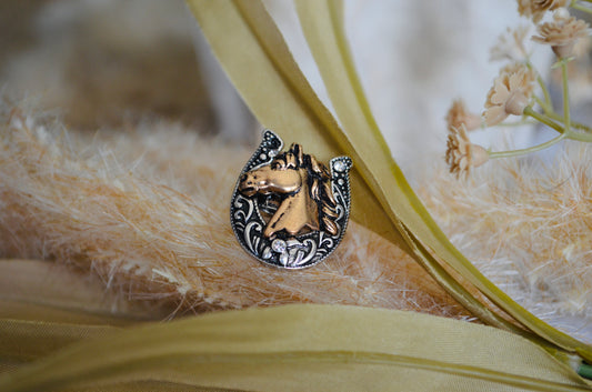 Sutton Horseshoe Ring