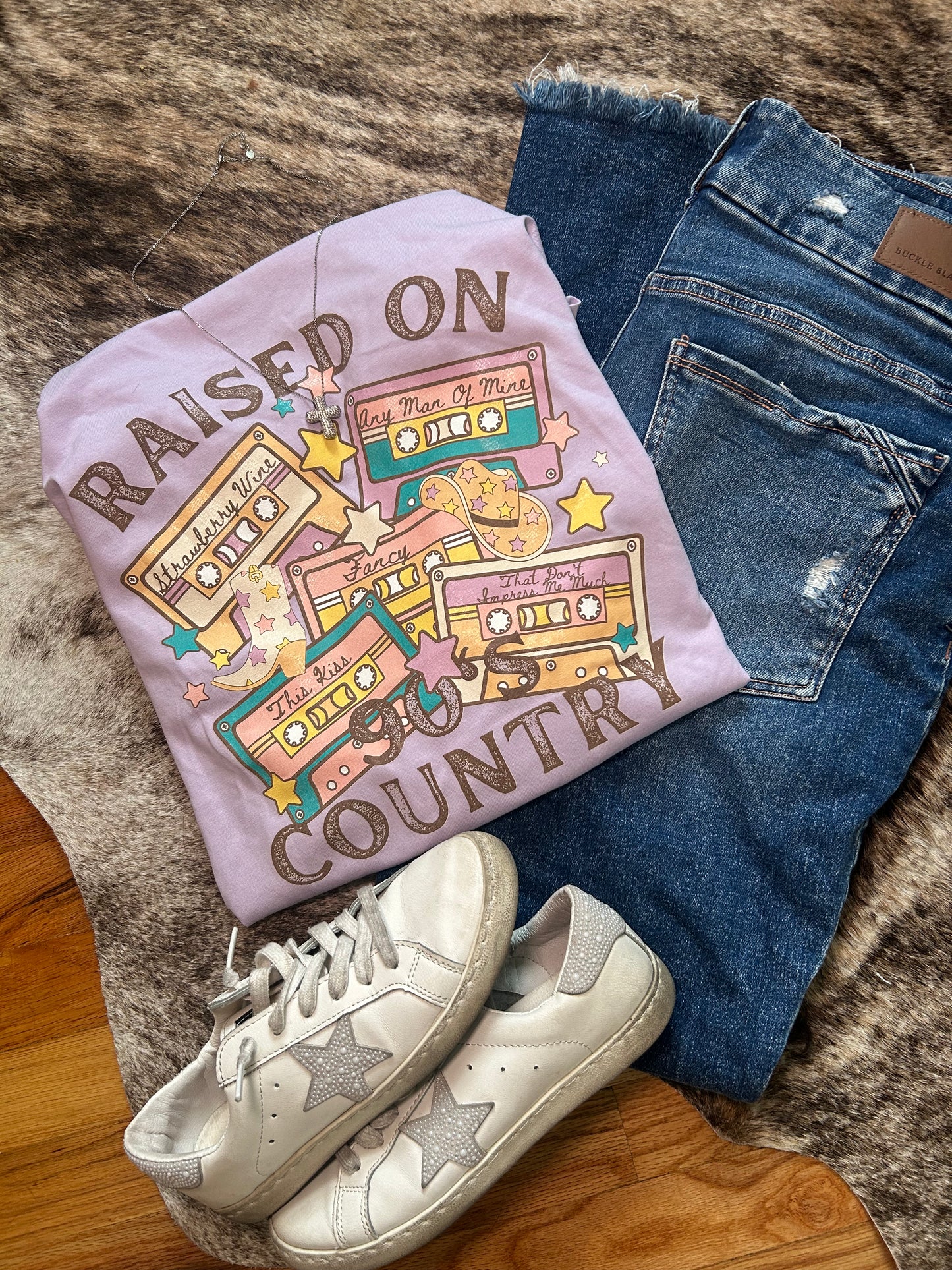 Emmy Lou 90s Tee