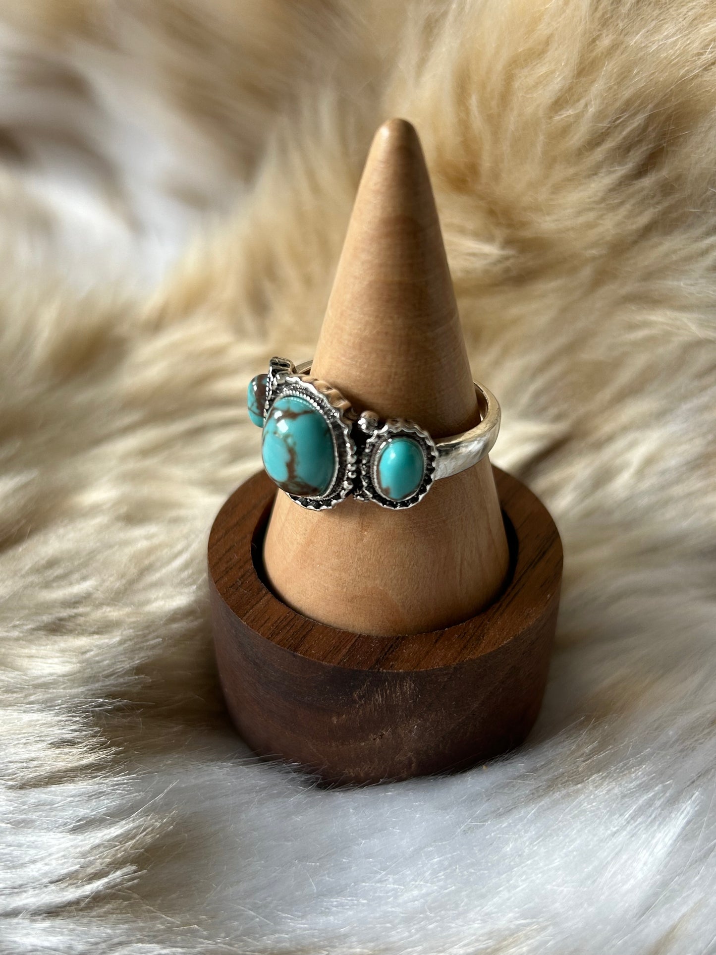 Aria Ring